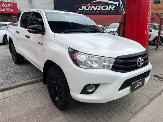 TOYOTA HILUX 2.8 NARROW 4X4 CD 16V DIESEL 4P MANUAL TOYOTA HILUX 2.8 NARROW 4X4 CD 16V DIESEL 4P MANUAL